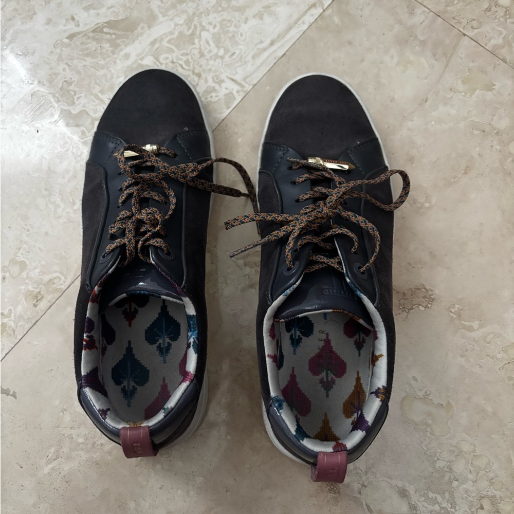 Ted Baker dark grey and Floral Women's Sneakers
